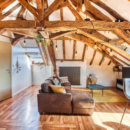 Appartement Sous les toits vue LOIRE à Bouchemaine Extérieur photo