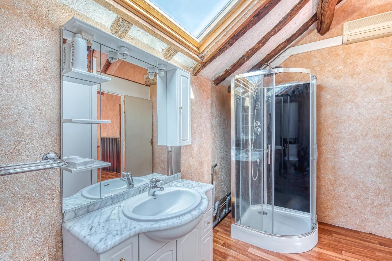 Appartement Sous les toits vue LOIRE à Bouchemaine Extérieur photo